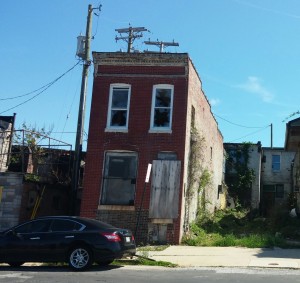 Decaying Homes at Ashland & Castle